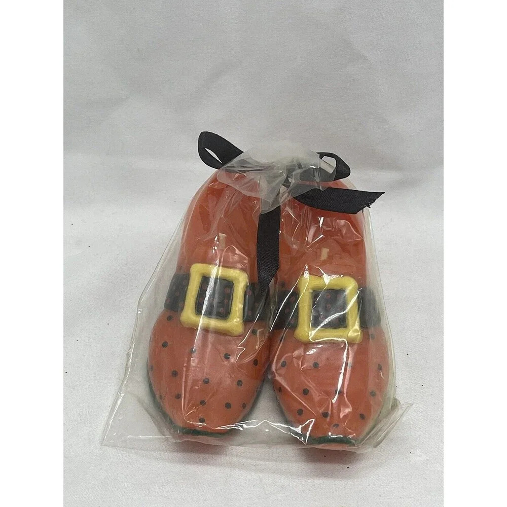 Stonia Creations Halloween Witch Pair Of Shoes Candle Orange & Black New